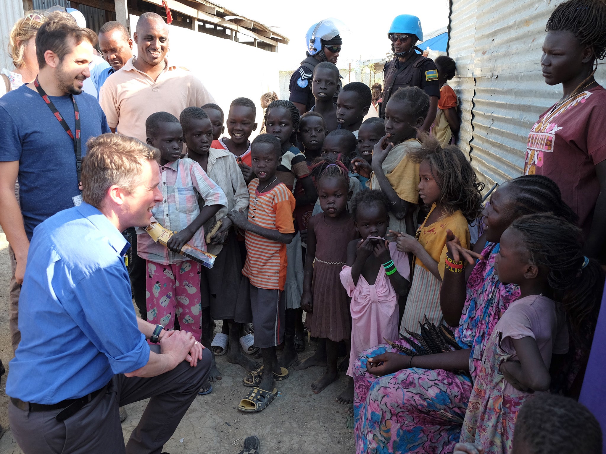 Gavin Williamson meets South Sudanese children during Friday’s visit to the country