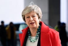 More than 200 MPs urge May to rule out no-deal Brexit
