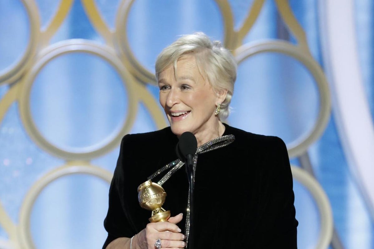 what did glenn close's dress say at golden globes This Is What Glenn Close Actually Said During Her Censored Golden Globes  Speech