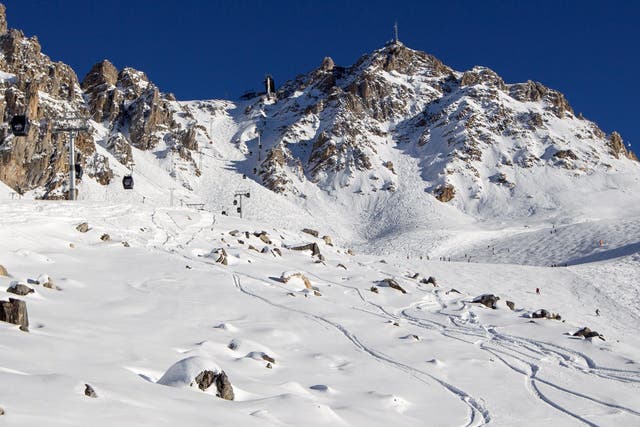 Authorities warn avalanche risk remains high in northern Alps