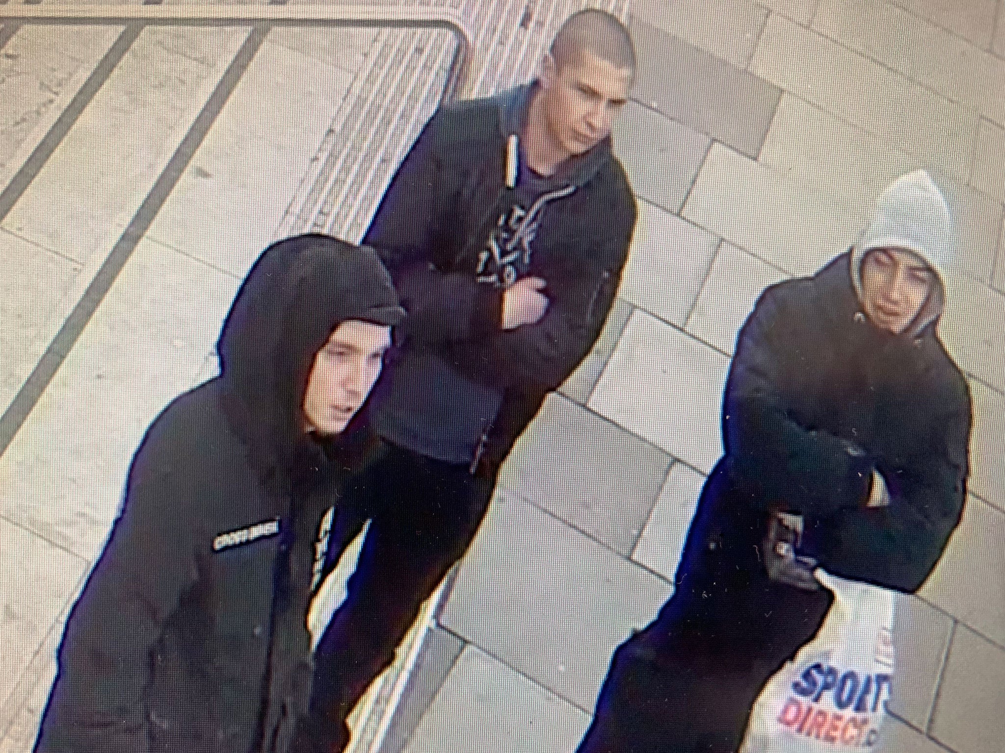Three of four suspects sought following homophobic assault in London on 1 January