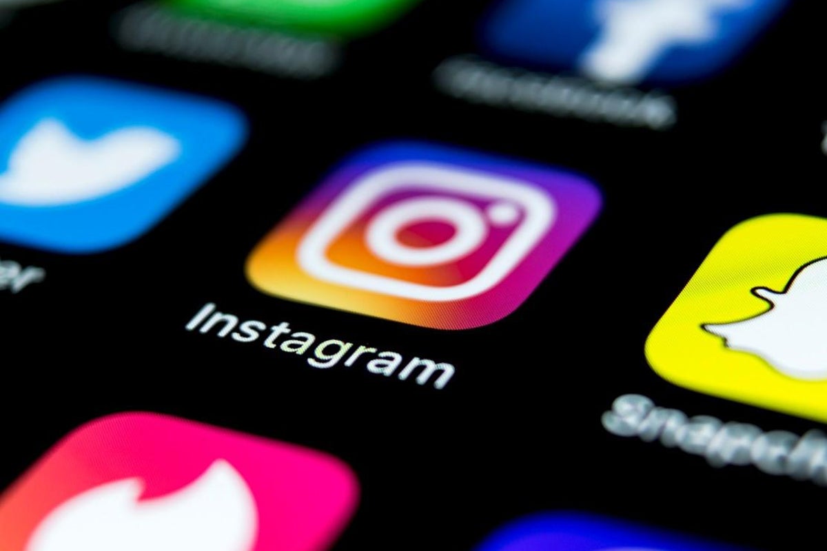Instagram 'regram' feature finally introduced in app update, but only ...