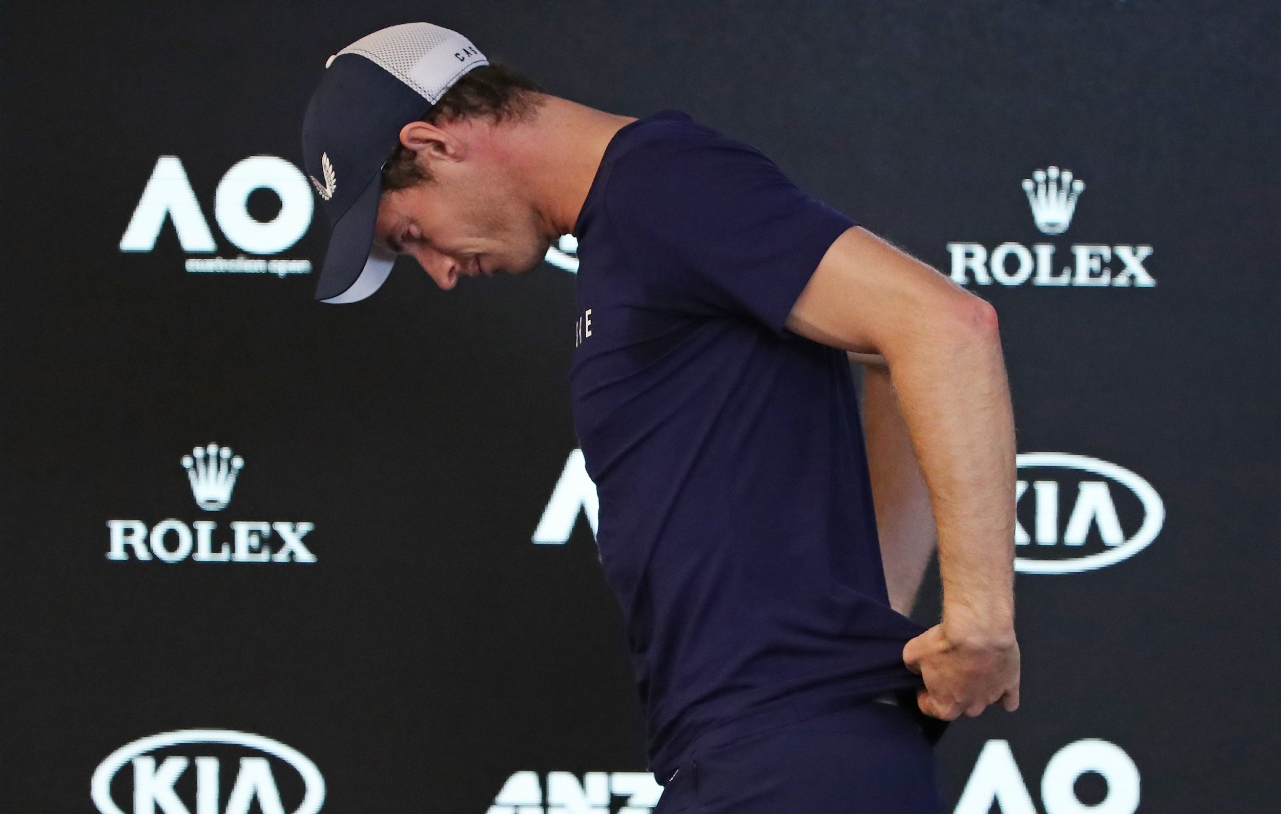 Murray was unable to hold back the tears and briefly left the press conference (Getty)