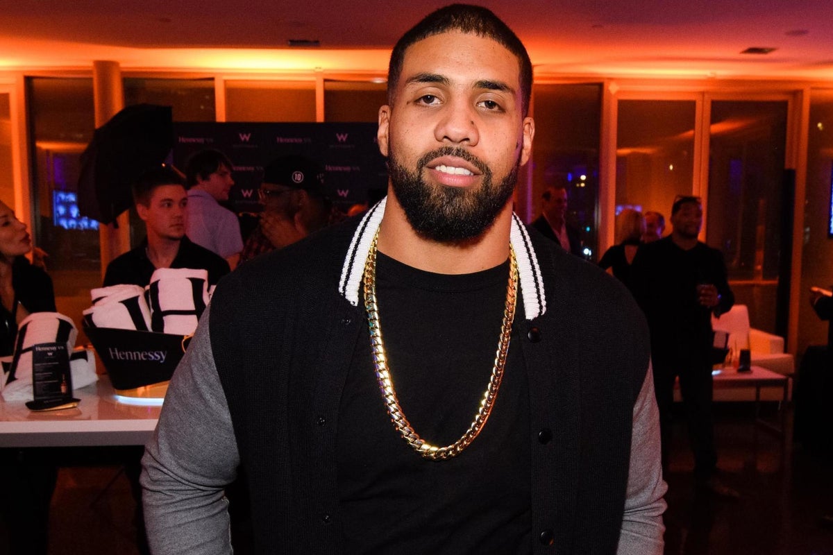 Rapper Arian Foster faces backlash for saying Tupac's music 'wasn