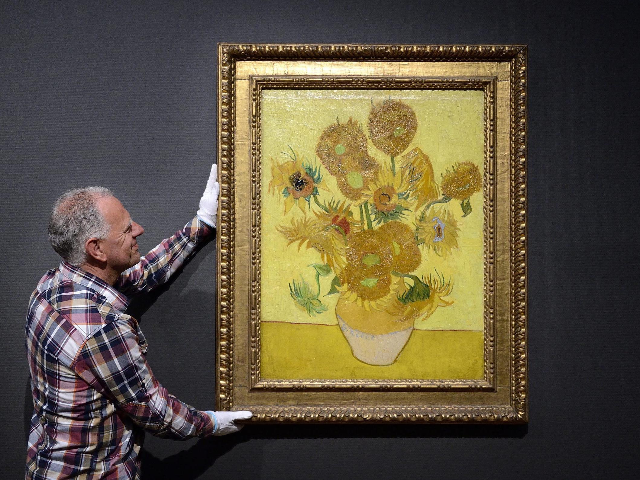 Van Goghs Wilting Sunflowers Taken Off Wall At Amsterdam Museum For