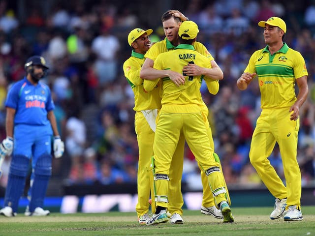 Australia recovered from their Test series defeat to win the first one-day international against India