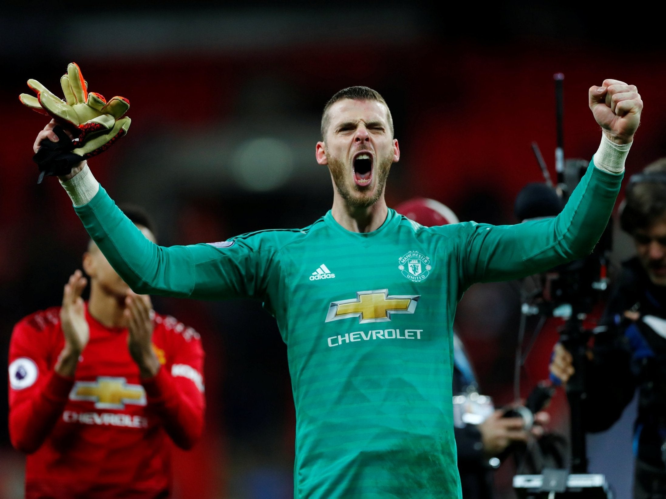 Manchester United's David de Gea celebrates after the final whistle