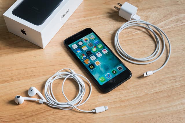<p>Apple may be switching to USB-C chargers</p>