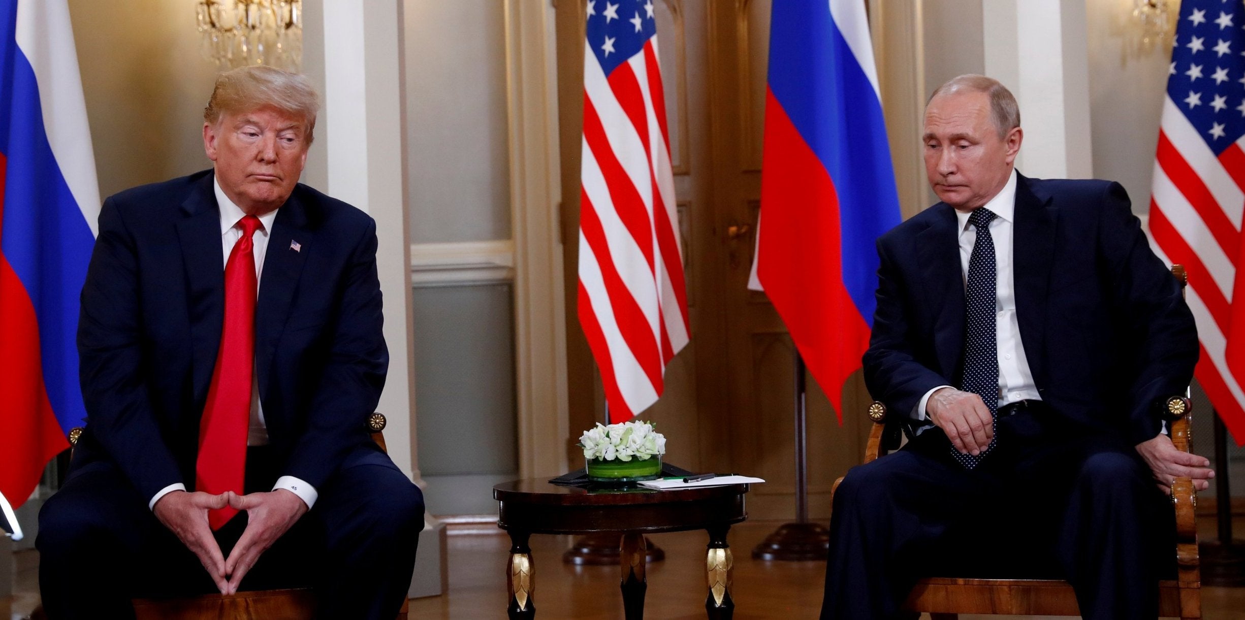 US President Donald Trump meets with Russian President Vladimir Putin in Helsinki, Finland, 16 July 16, 2018. (file photo:Kevin Lamarque/REUTERS)