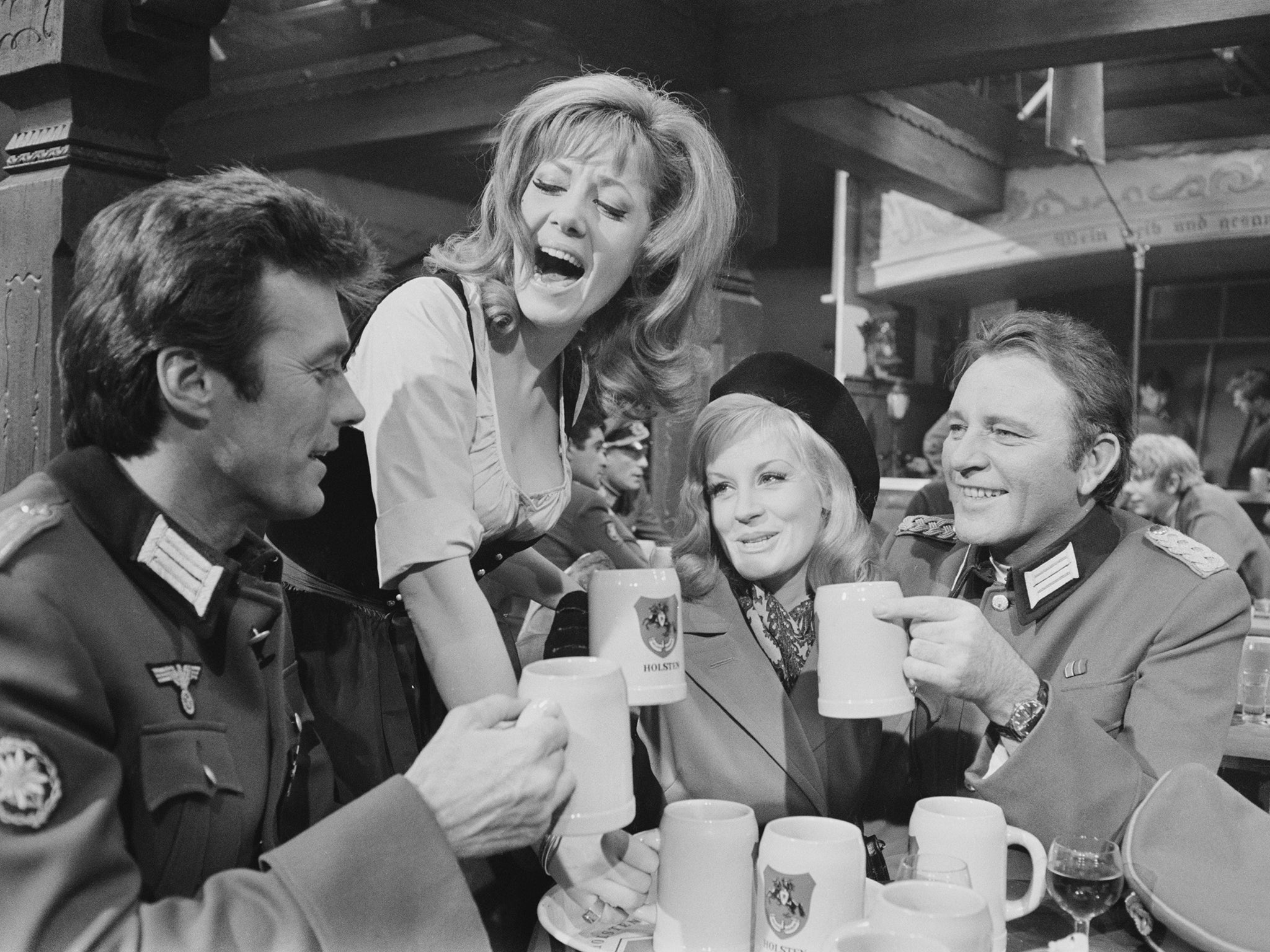 Clint Eastwood, Mary Ure, Ingrid Pitt and Richard Burton on the set of ‘Where Eagles Dare’