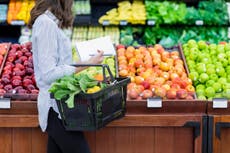 Marks & Spencer to launch plastic-free produce aisles
