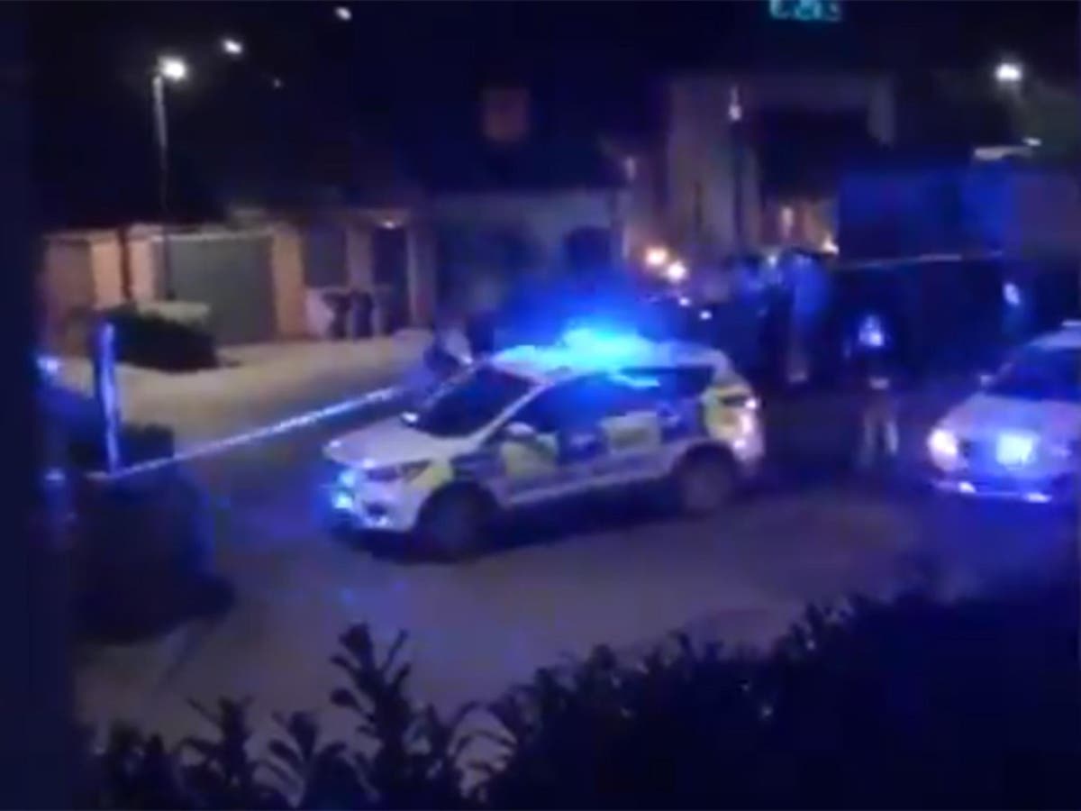 Boxer shot dead inside Doncaster pub in 'driveby shooting' The