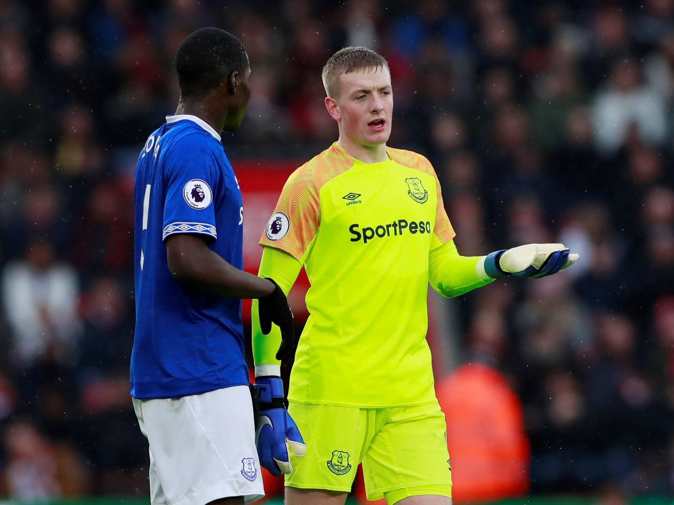 Jordan Pickford was often unhappy with the defenders in front of him