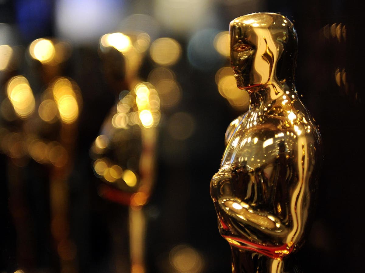 Oscar nominations 2019 – live updates: The Favourite and Roma lead nods with UK's Olivia Colman and Christian Bale shortlisted for best actor categories