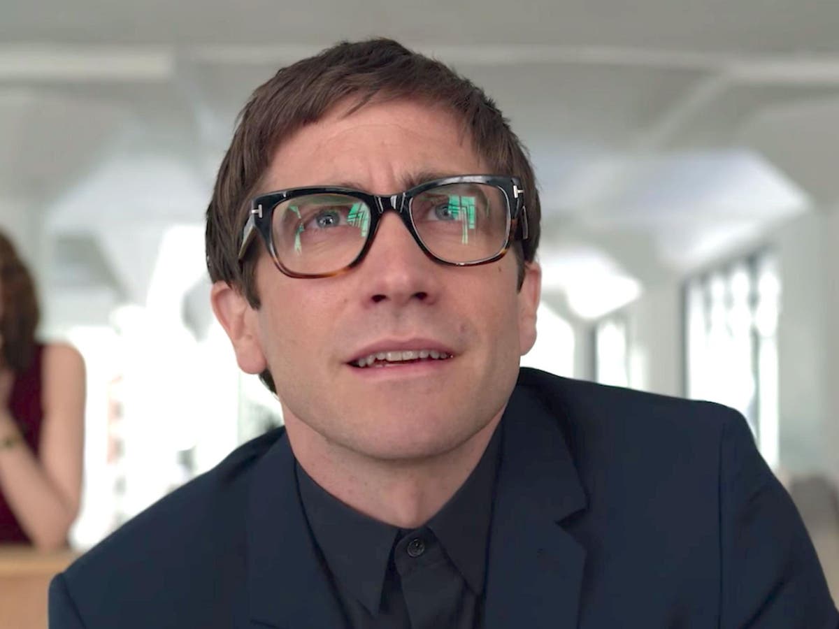 Бархатная бензопила. Бархатная бензопила фильм 2019. Velvet Buzzsaw 2019. Джейк Джилленхол бархатная бензопила. Jake Gyllenhaal Velvet Buzzsaw.