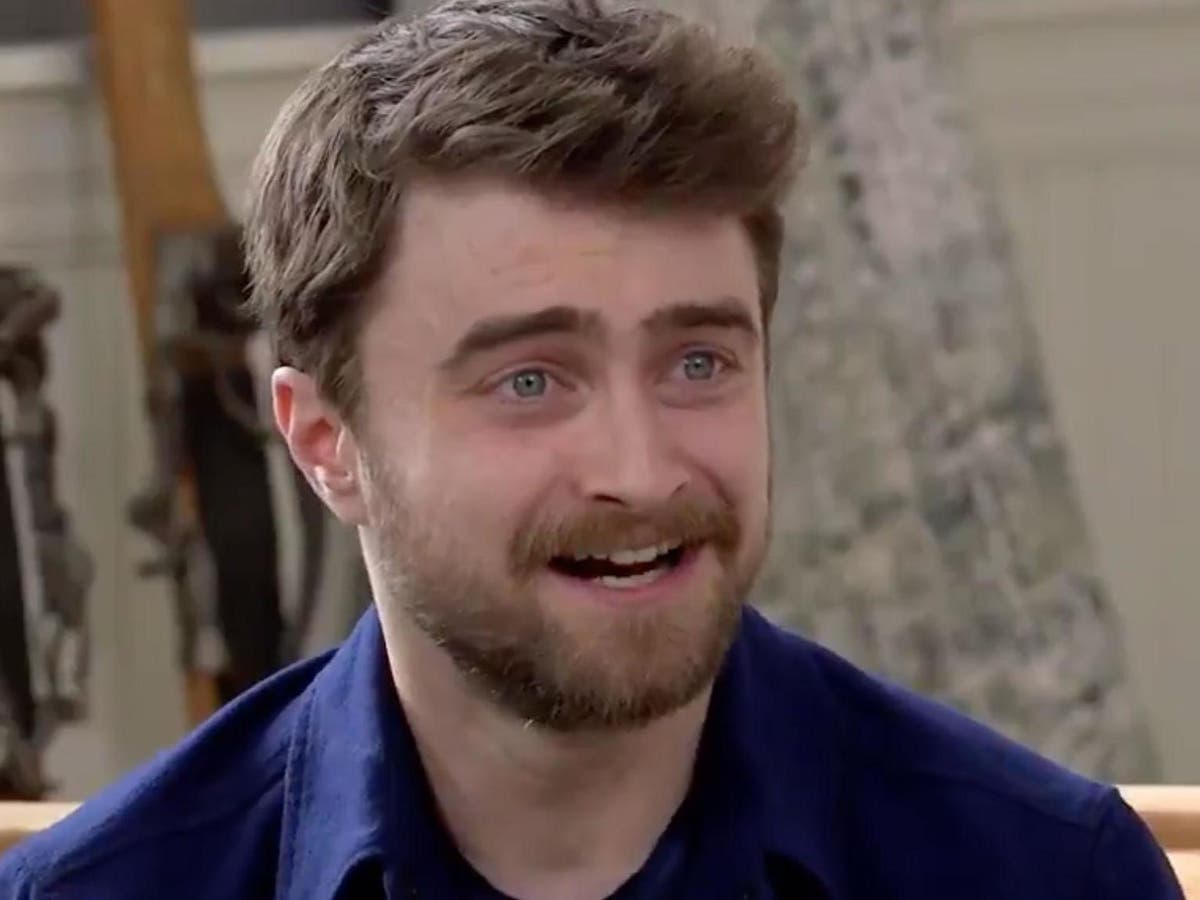 Daniel Radcliffe wants Tom Brady to 'take that MAGA hat out of