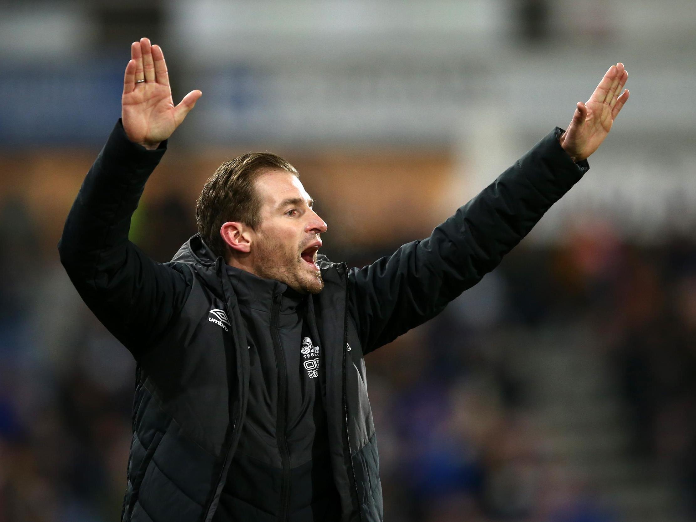 This was Jan Siewert's first game in charge of the Terriers