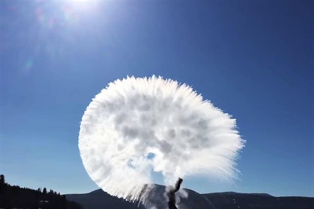 In freezing temperatures boiling water turns instantly to vapour when it is thrown in the air