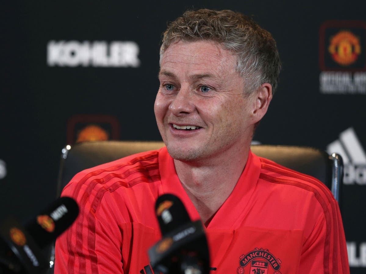 Manchester United vs Liverpool: Ole Gunnar Solskjaer considering Sir Alex Ferguson team-talk