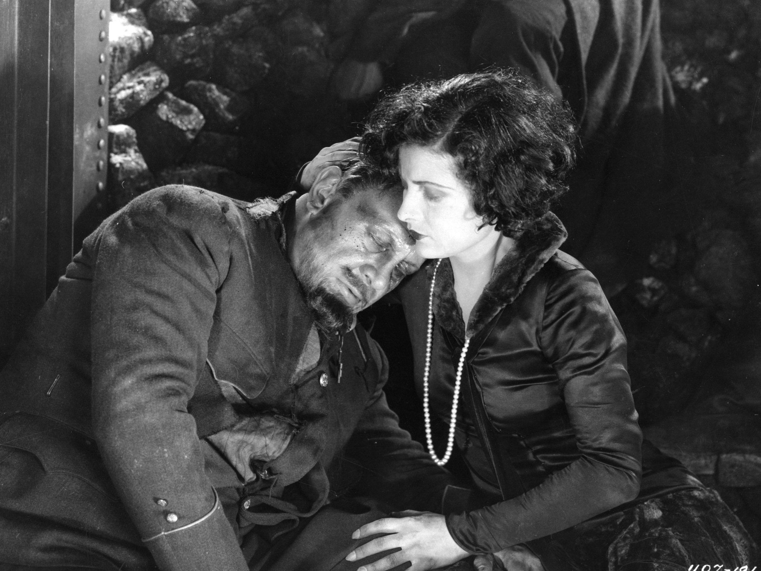 Emil Jannings and Evelyn Brent in the Josef Von Sternberg's 'The Last Command'