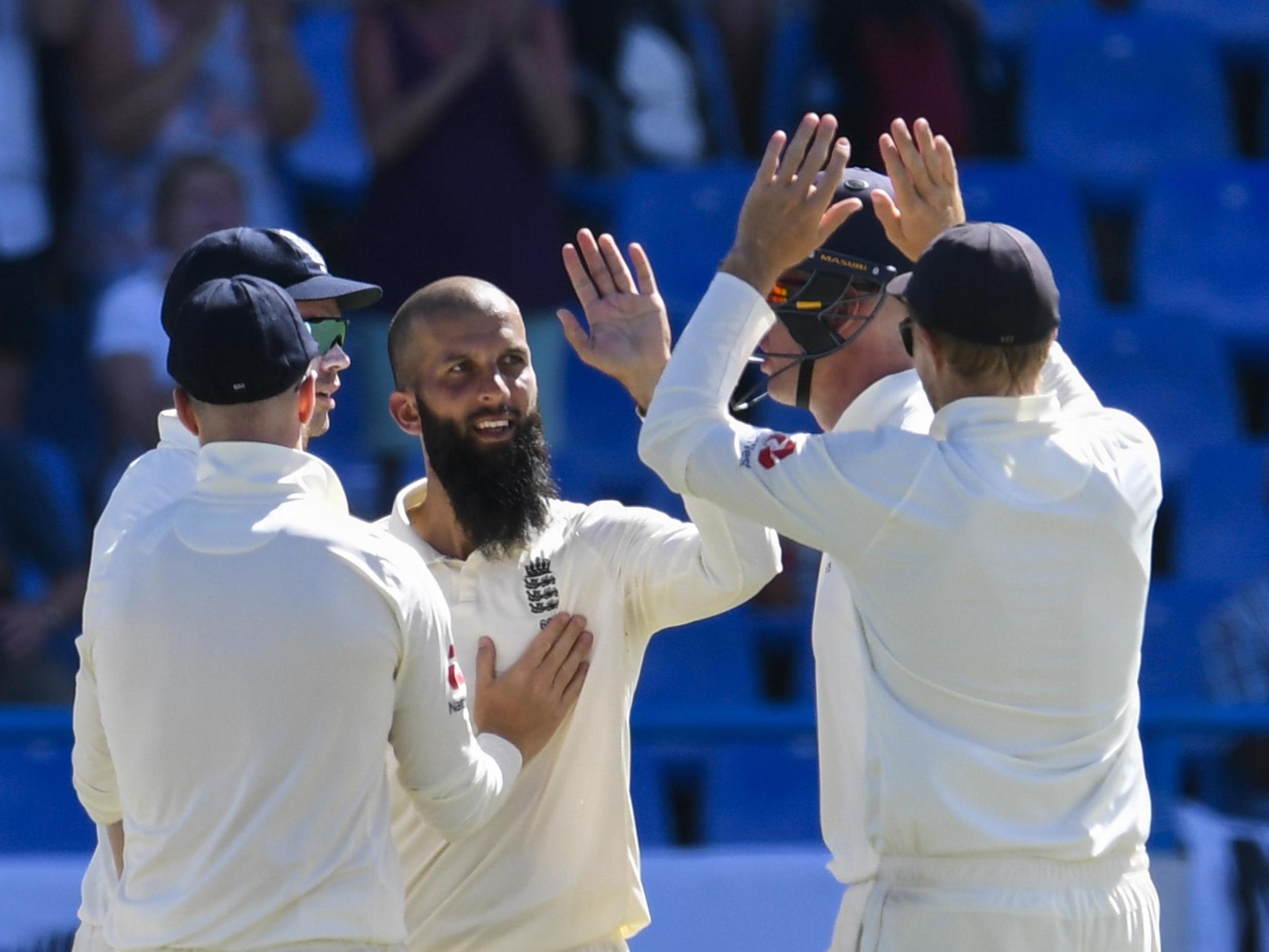 Moeen Ali celebrates the dismissal of Shimron Hetmyer