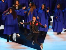 Super Bowl: Maroon 5 upstaged by gospel choir at halftime show