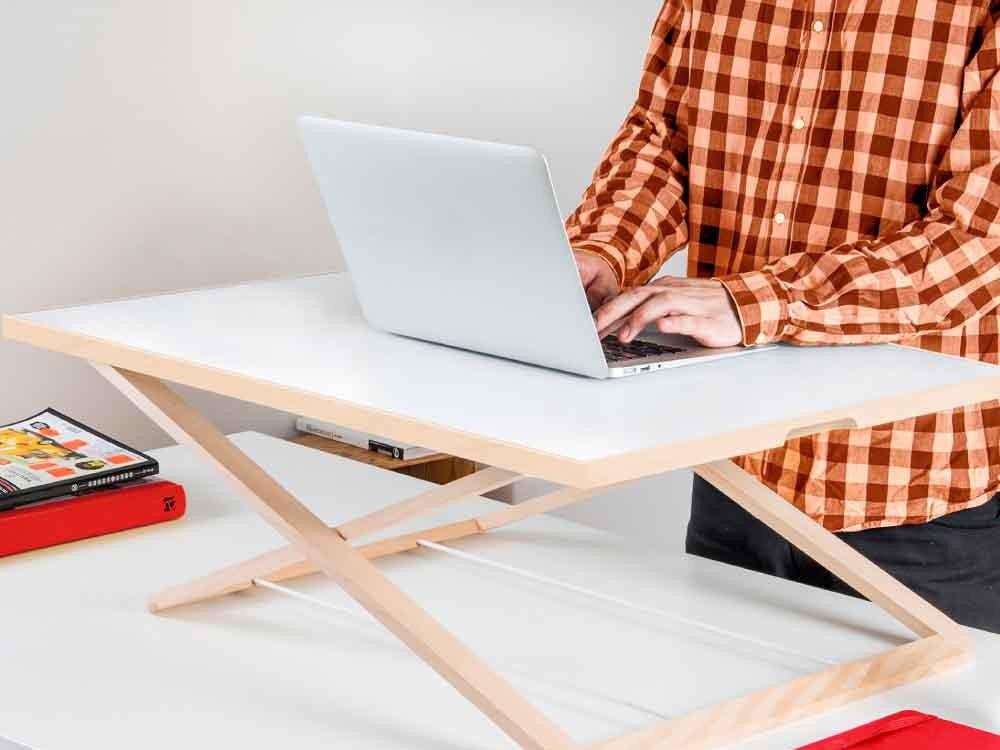 Swedish Design FREEDESK® Height Adjustable Child Friendly. Portable Standing Desk LARGE | WHITE 