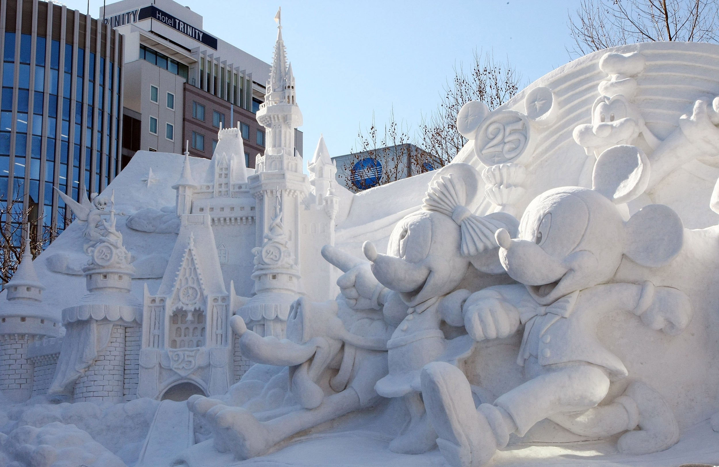 Resultado de imagem para Sapporo Snow Festival