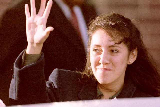 Lorena leaves the courthouse in Manassas, Virginia, in January 1994, having been found not guilty of malicious wounding