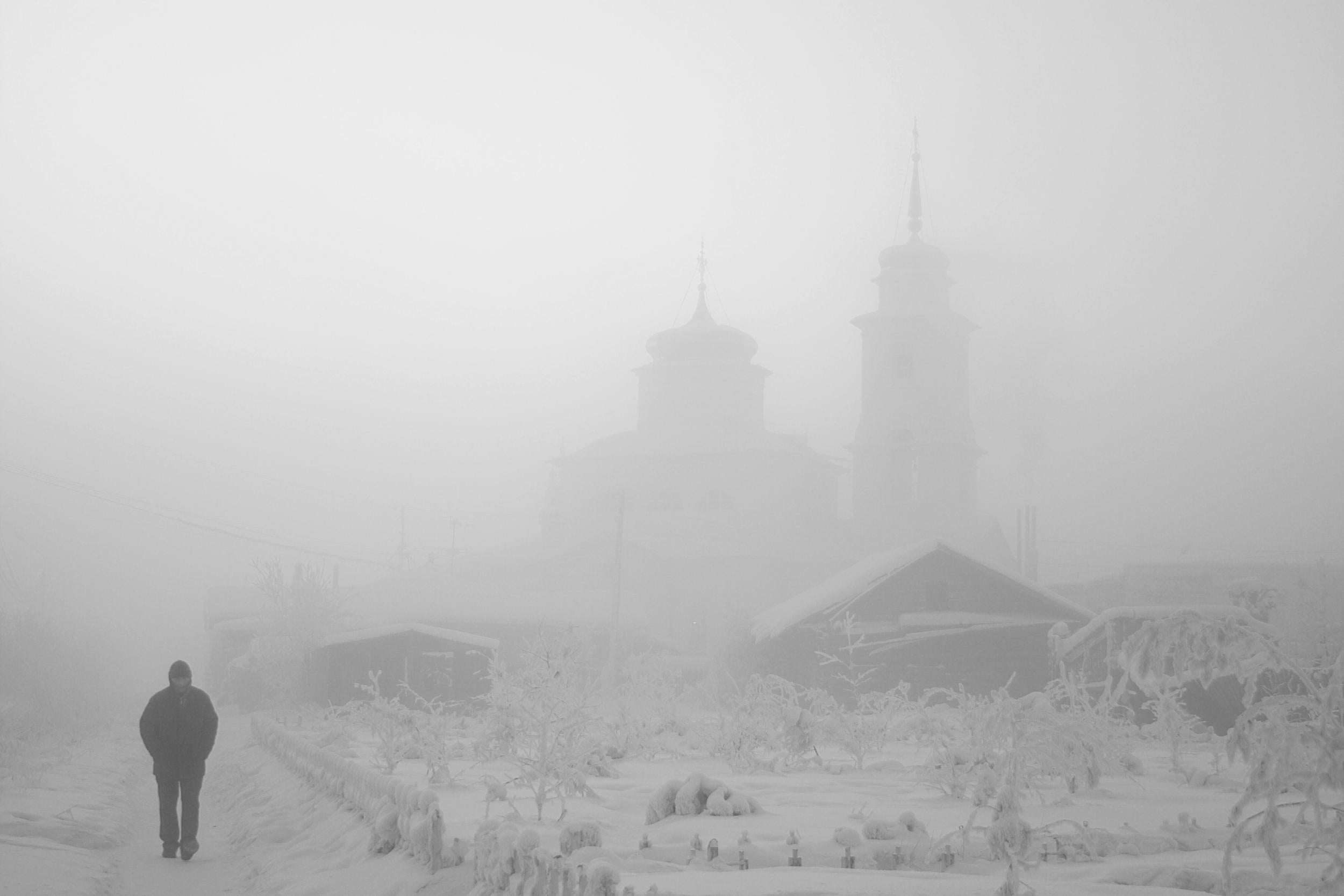 The cold and fog in Yakutsk, Siberia (iStock)