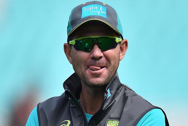 Ponting returns to the fold with the national team