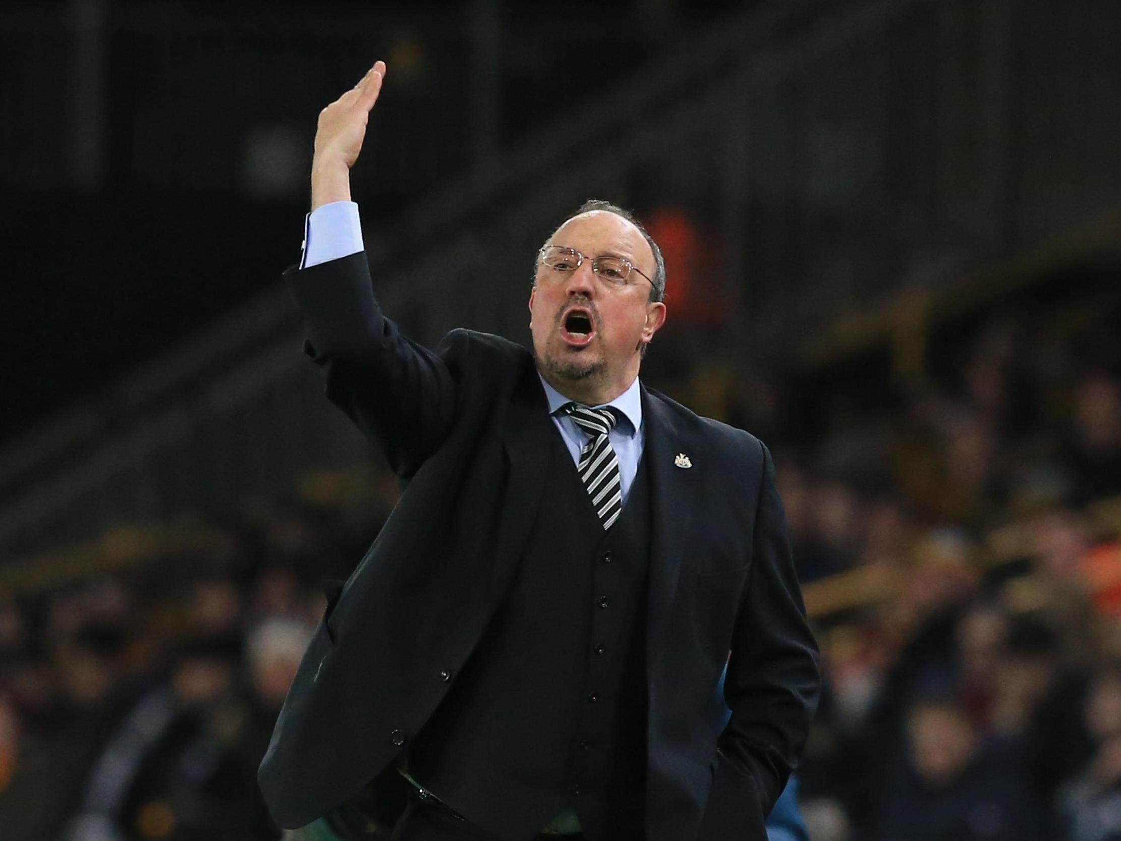 Rafa Benitez gestures from the touchline at the Molineux