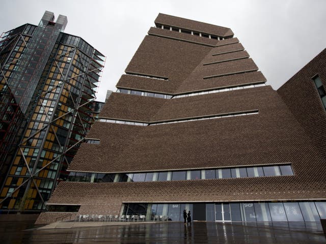 Neighbours of London's Tate Modern have lost a legal fight to force the art gallery to close a viewing platform that gives visitors a view into their homes