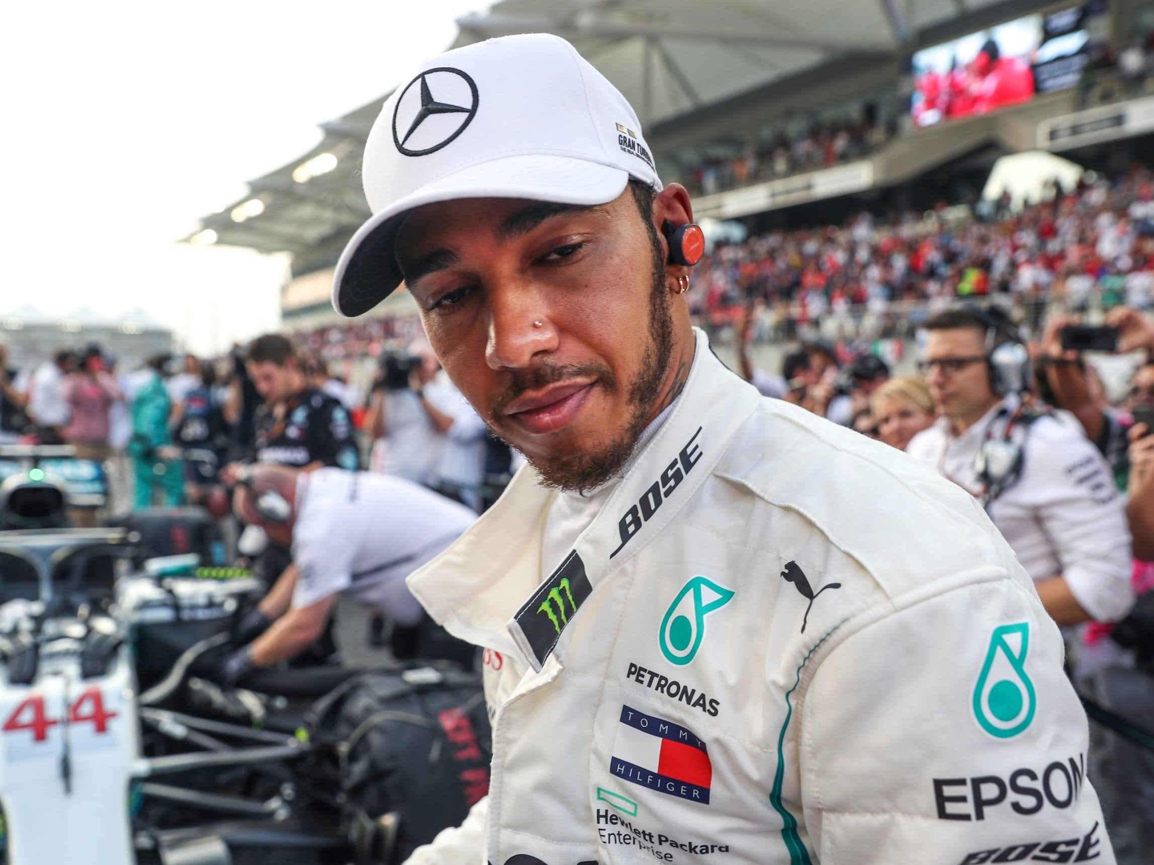 Mercedes' Lewis Hamilton fires ominous warning to 2019 title rivals ...