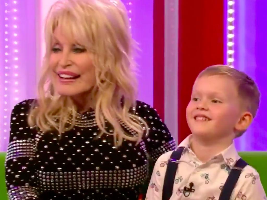 Dolly Parton Praised As Humble For Sweet Encounter With Young Fan On The One Show The Independent The Independent