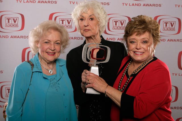 The Golden Girls actresses Betty White, Beatrice Arthur and Rue McClanahan, winners of the Pop Culture award, pose for a portrait during the 6th annual TV Land Awards held at Barker Hangar on 8 June, 2008 in Santa Monica, California.
