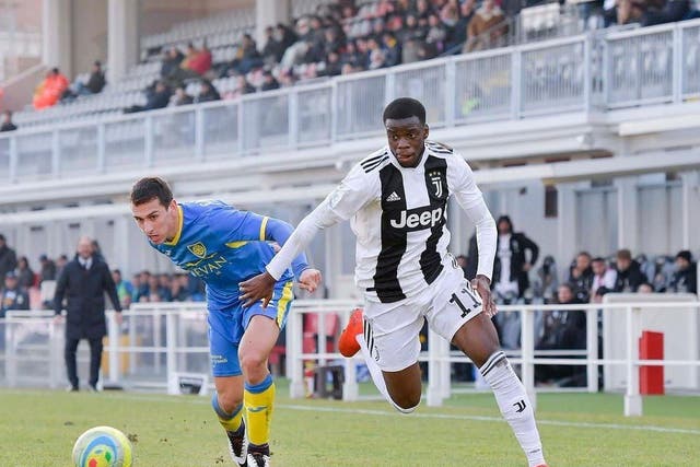 Stephy Mavididi in action for Juventus