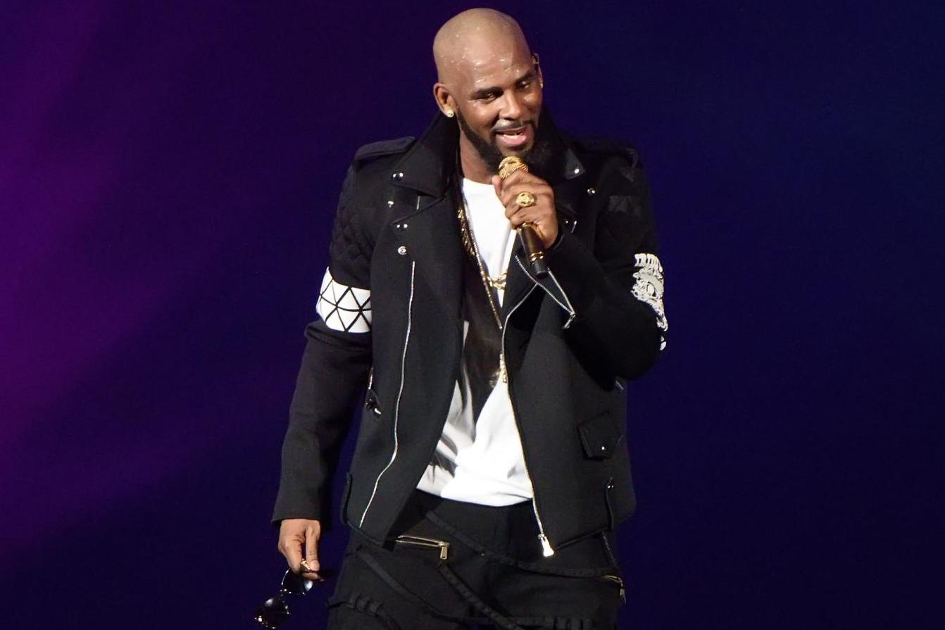 R Kelly: 'Third video' exists of singer 'sexually abusing underage girl', according to ...