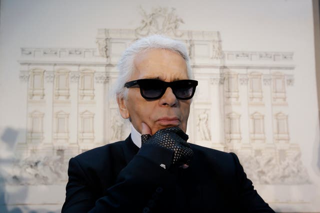 <p>A giant of the fashion world</p>