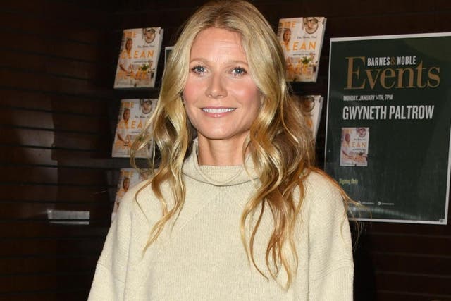 Gwyneth Paltrow Signs Copies Of Her New Book 'The Clean Plate' at Barnes & Noble at The Grove on 14 January, 2019 in Los Angeles, California.