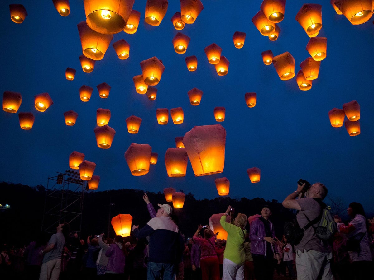 Lantern festival marks the end of Chinese New Year