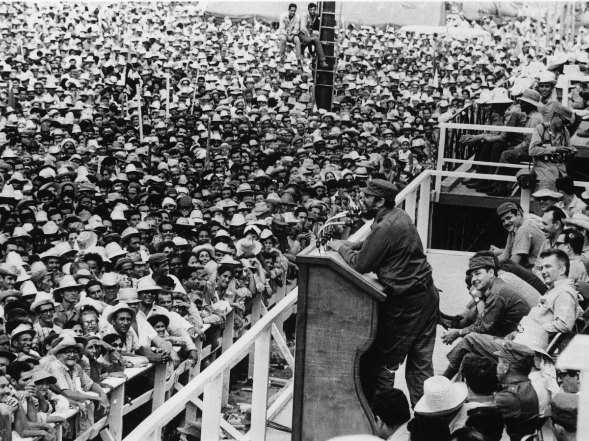 When a controversial anti-Fidel Castro crowd sign drew the ire of