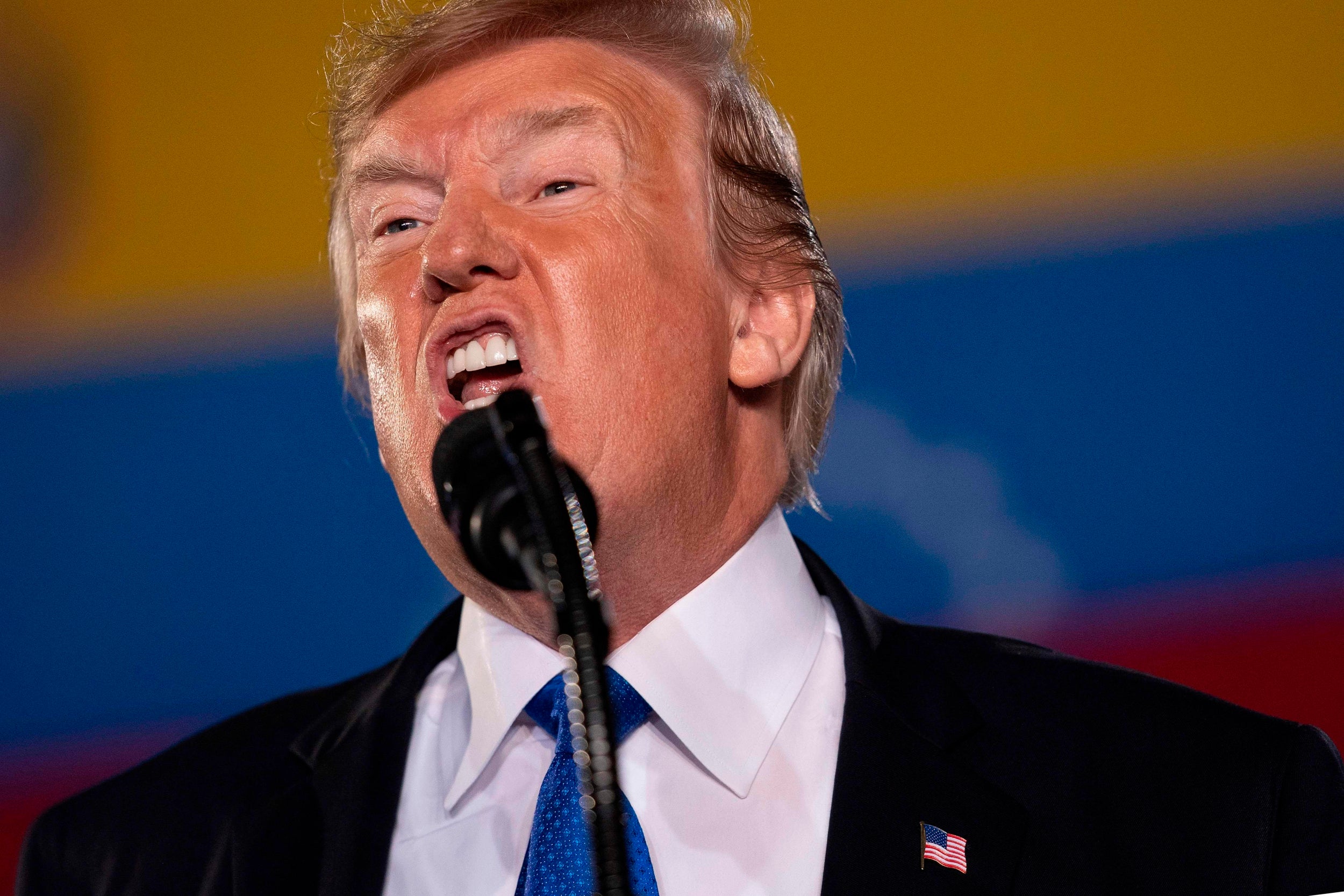 Trump doesn't have the moral high ground now he's said what he's said about the declaration of emergency. Now's the time for the GOP to fight back