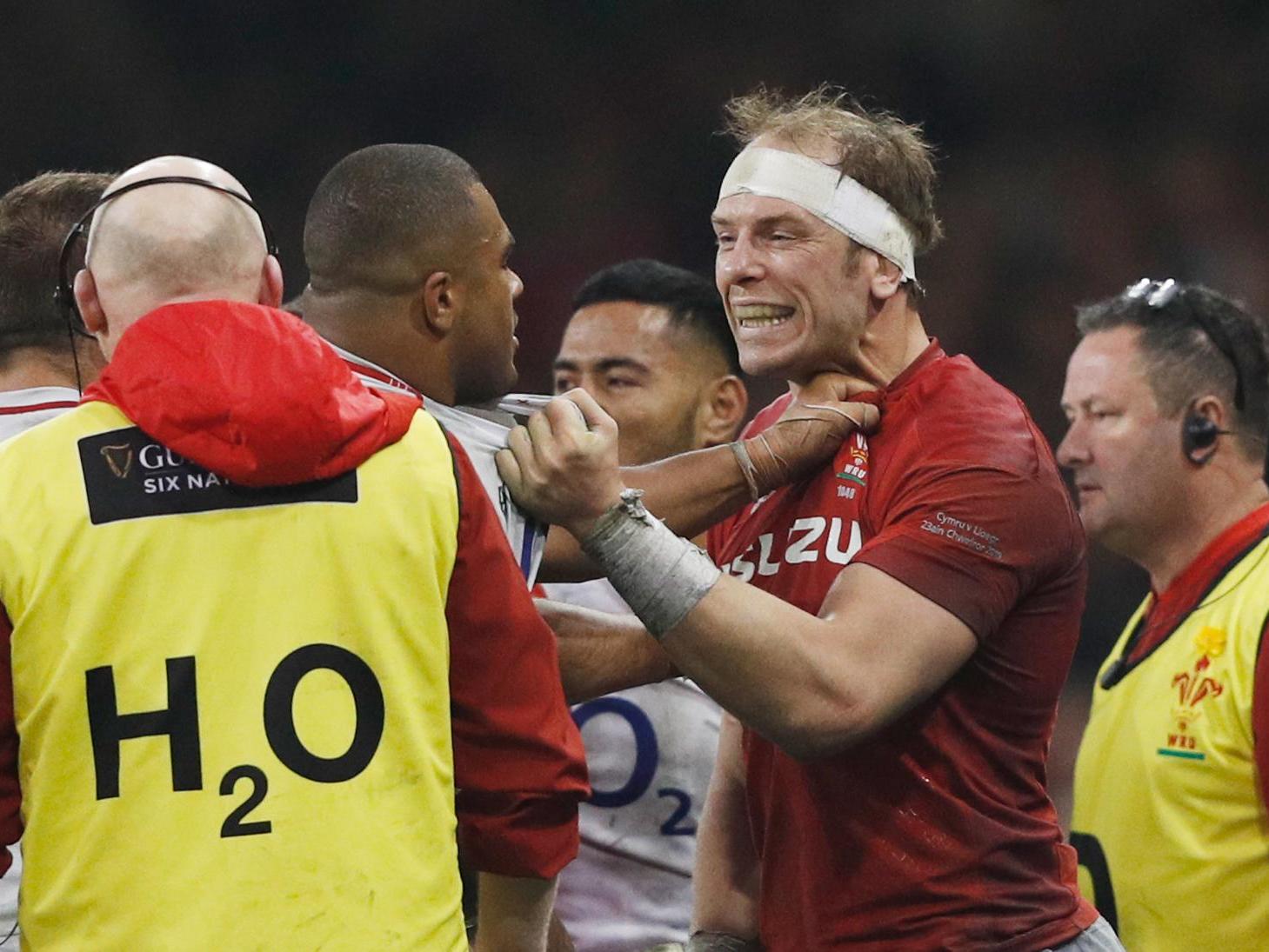 Tensions flare as Kyle Sinckler and Alun Wyn Jones square up to one another