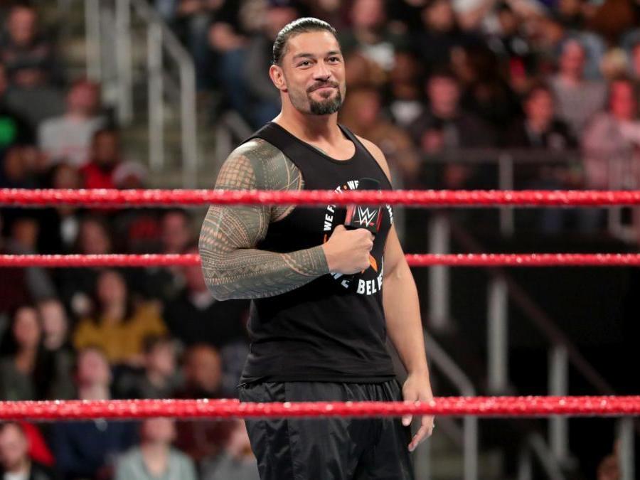 Roman Reigns Returns To Wwe Raw To Announce His Leukaemia Is In