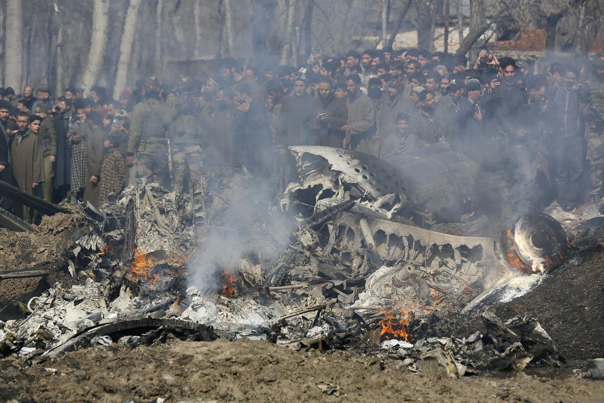 Pakistan-India news: Two Indian air force planes shot down over Kashmir as tensions soar