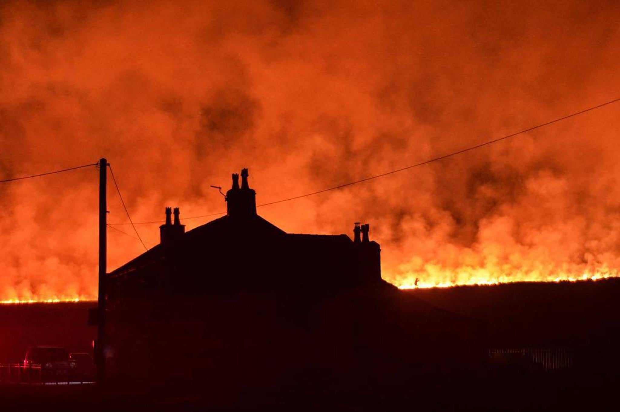 Fire at Saddleworth Moor on 26 February