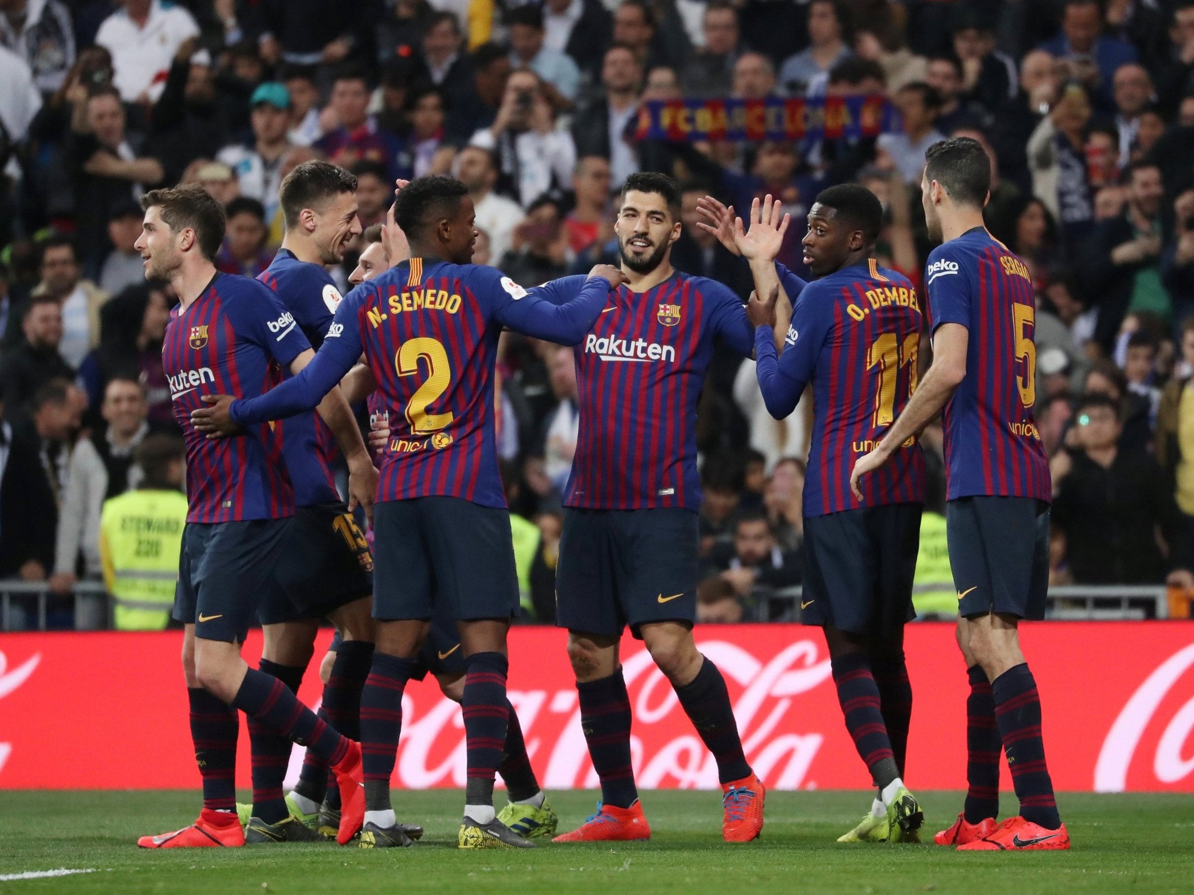 Barcelona celebrate Luis Suarez's goal