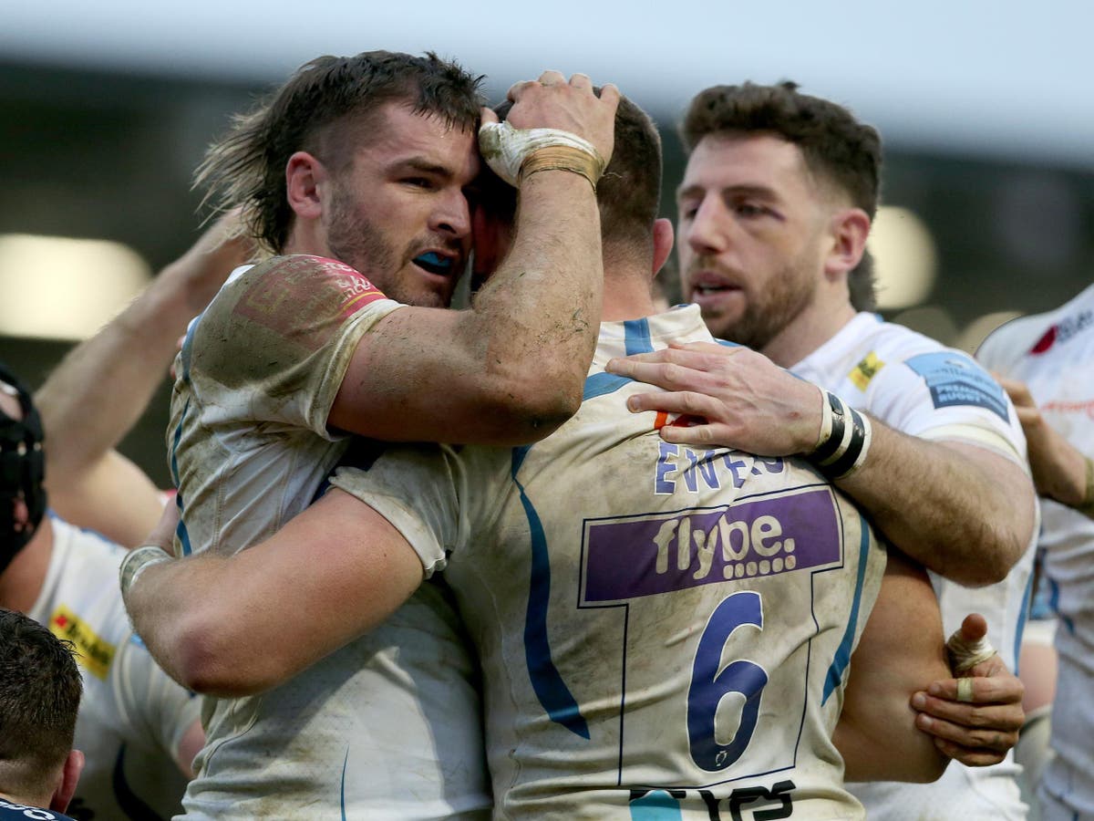 Exeter stay top of Premiership with win at Sale as Harlequins snatch victory at Bath