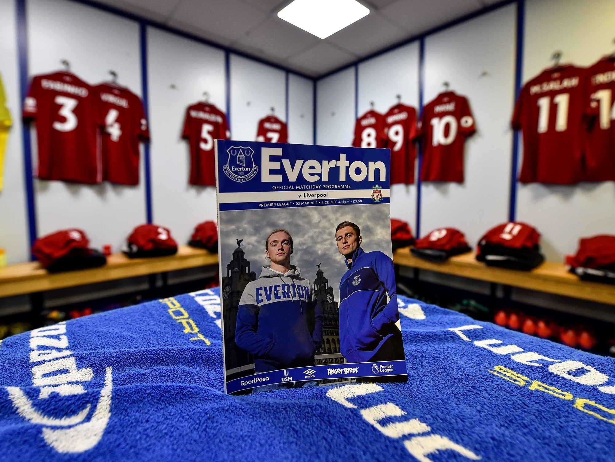Everton vs Liverpool live stream and online updates from ...